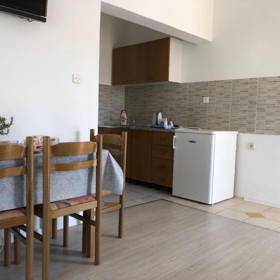Apartments Marija Vir Extérieur photo